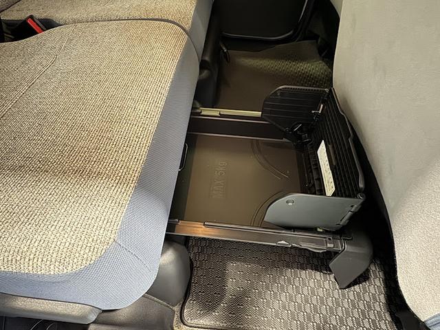 ムーヴキャンバス ストライプスＧ　両側パワースライドドア　プッシュスタート　ＥＴＣ車載器　純正ナビ　フルセグＴＶ　パノラマビューモニター　シートヒーター　ホッとカップホルダー　前後ドライブレコーダー　ＬＥＤヘッドライト・フォグランプ（31枚目）