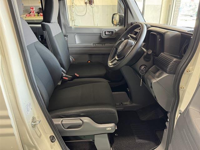 Ｎ－ＶＡＮ Ｇ・ホンダセンシング　アダプティブクルーズコントロール　キーレス　ＥＴＣ車載器　純正ラジオ　パワーウィンドウ（10枚目）