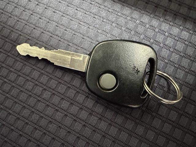 アルト Ｌ　レーダーブレーキサポート　ＥＴＣ車載器　オートライト　シートヒーター　キーレス　アイドリングストップ（19枚目）