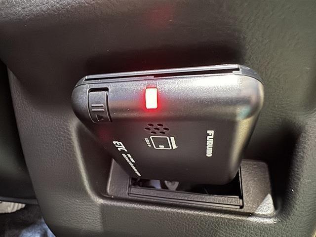 アルト Ｌ　レーダーブレーキサポート　ＥＴＣ車載器　オートライト　シートヒーター　キーレス　アイドリングストップ（20枚目）