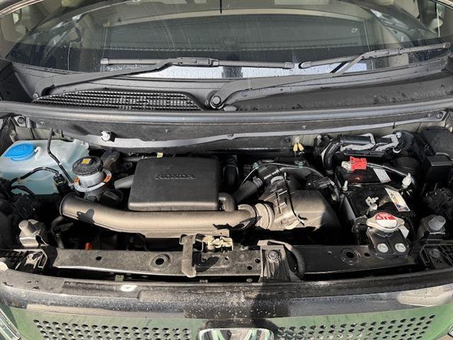 Ｎ－ＢＯＸ ベースグレード　左側パワースライドドア　社外ナビ　フルセグＴＶ　Ｂｌｕｅｔｏｏｔｈ　アダプティブクルーズコントロール　ＬＥＤヘッドライト　レーンアシスト　クリアランスソナー　オートマチックハイビーム（8枚目）