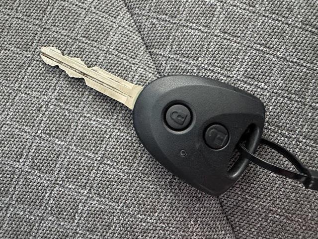 タント 　フレンドシップスローパーＬ　福祉車両　両側スライドドア　純正ナビ　バックモニタ　キーレス　Ｂｌｕｅｔｏｏｔｈ　ＬＥＤヘッドランプ　ミュージックプレイヤー　ＤＶＤ　アイドリングストップ　レーンアシスト（9枚目）