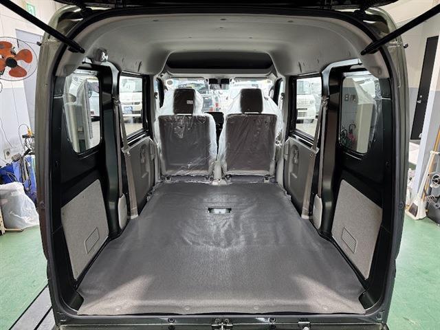 エブリイ ＰＣ　ハイルーフ　届出済未使用車　デュアルカメラブレーキサポート　キーレス・スペアキー　シートヒーター　ＬＥＤヘッドライト　オートマチックハイビーム　レーンアシスト　クリアランスソナー（10枚目）