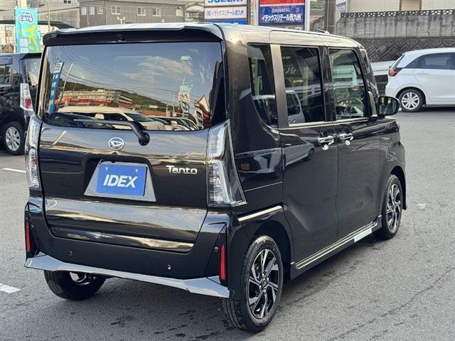 タント カスタムＸリミテッド　両側パワースライドドア　純正ディスプレイオーディオ　パノラミックビューモニター　アダプティブクルーズコントロール　シートヒーター　ＬＥＤヘッドライト・フォグランプ（6枚目）