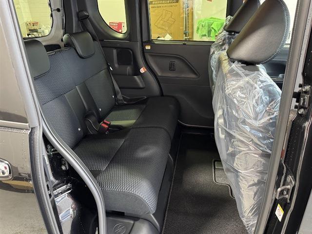 タント カスタムＸリミテッド　両側パワースライドドア　純正ディスプレイオーディオ　パノラミックビューモニター　アダプティブクルーズコントロール　シートヒーター　ＬＥＤヘッドライト・フォグランプ（7枚目）