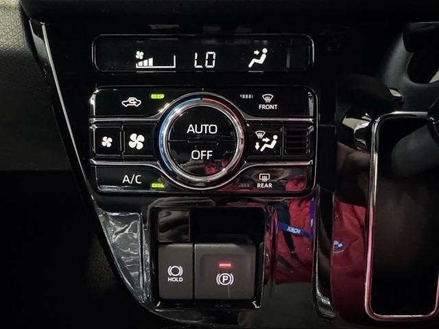 タント カスタムＸリミテッド　両側パワースライドドア　純正ディスプレイオーディオ　パノラミックビューモニター　アダプティブクルーズコントロール　シートヒーター　ＬＥＤヘッドライト・フォグランプ（18枚目）