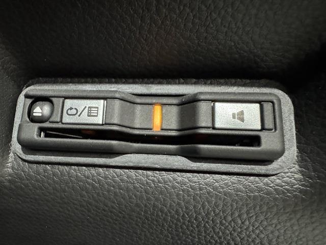 ｅ：ＨＥＶスパーダ　プレミアムライン　純正１５．６インチフリップダウンモニター　フルセグＴＶ　Ｂｌｕｅｔｏｏｔｈ　全方位モニター　両側パワースライドドア　ホンダセンシング　アダプティブクルーズコントロール　ＥＴＣ車載器　ＬＥＤヘッドライト（画像25）