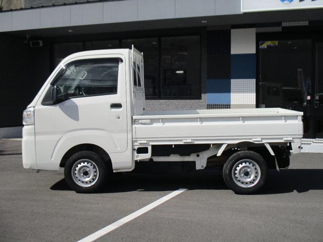 TB 1年保証付 5速MT 4WD 三方開 エアコン パワステ 純正ラジオ(2枚目)