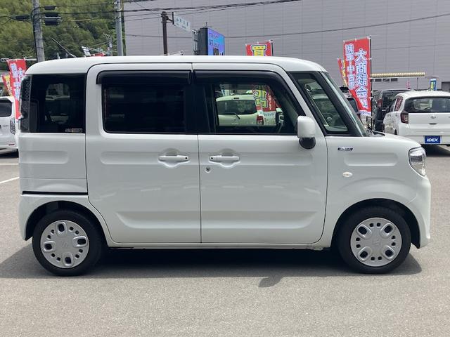 スペーシア ハイブリッドＸ　純正９インチディスプレイオーディオ　両側パワースライドドア　全方位モニター　スズキセーフティサポート　プッシュスタート　シートヒーター　　スペアキー（6枚目）