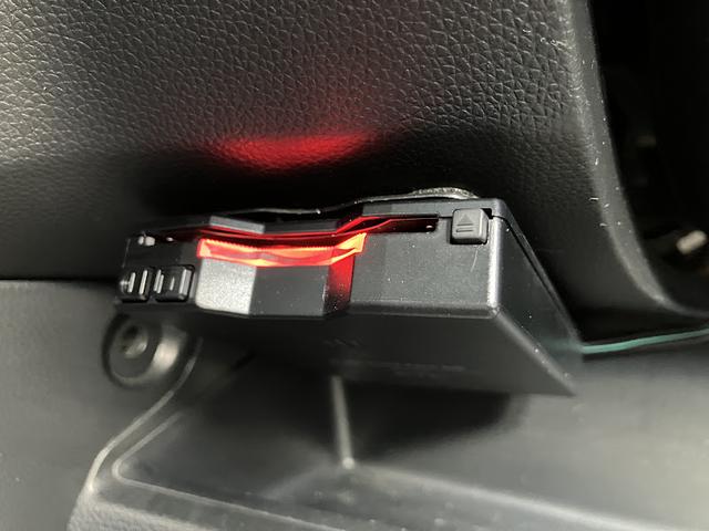 Ｎ－ＯＮＥ プレミアム・Ｌパッケージ　プッシュスタート　純正オーディオ　ワンセグＴＶ　プッシュスタート　ＥＴＣ車載器　　アイドリングストップ　ウィンカーミラー　ＨＩＤヘッドライト（20枚目）