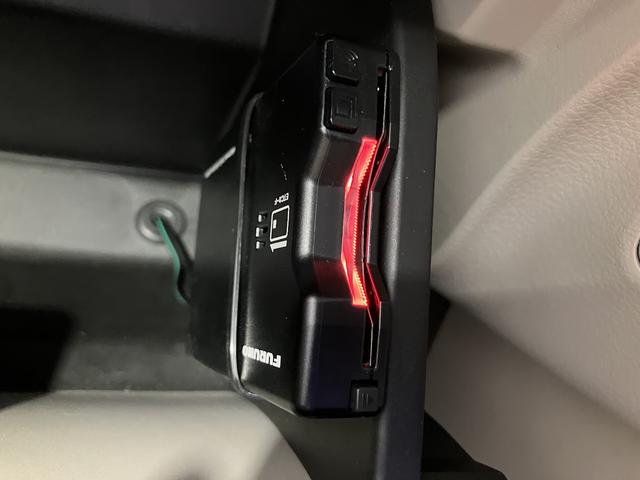 アルトラパン モード　純正ナビ　全方位ナビ　Ｂｌｕｅｔｏｏｔｈ　ステアリングリモコン　プッシュスタート　セーフティサポート　シートヒーター　社外アルミホイール　前後ドライブレコーダー　ＨＩＤヘッドライト（25枚目）