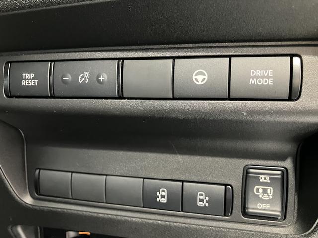 セレナ e-パワー ハイウェイスターV 両側パワースライドドア 12.3インチディスプレイオーディオ 全方位モニター プロパイロット インテリジェントルームミラー プッシュスタート ETC2.0車載器(21枚目)