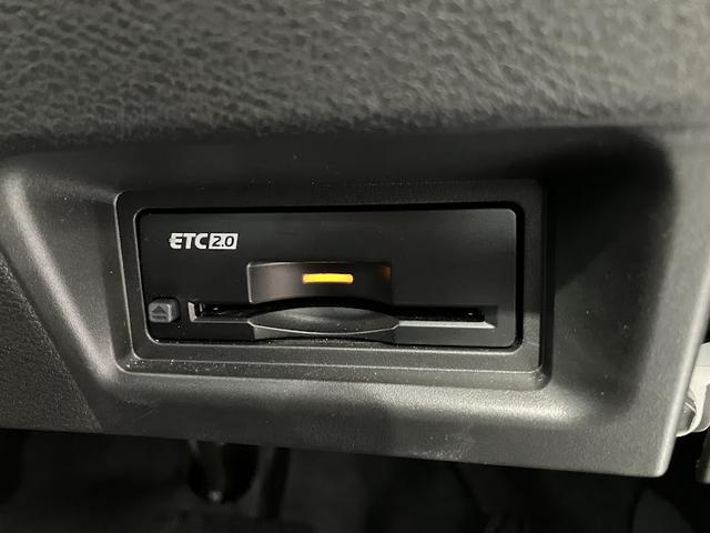 セレナ e-パワー ハイウェイスターV 両側パワースライドドア 12.3インチディスプレイオーディオ 全方位モニター プロパイロット インテリジェントルームミラー プッシュスタート ETC2.0車載器(28枚目)