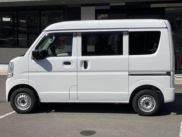 エブリイ ＰＡリミテッド　セーフティサポート装着車　キーレス　ＥＴＣ車載器　純正ラジオ　社外バックモニター　オートライト（2枚目）
