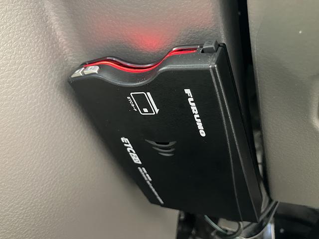 エブリイ ＰＡリミテッド　セーフティサポート装着車　キーレス　ＥＴＣ車載器　純正ラジオ　社外バックモニター　オートライト（19枚目）