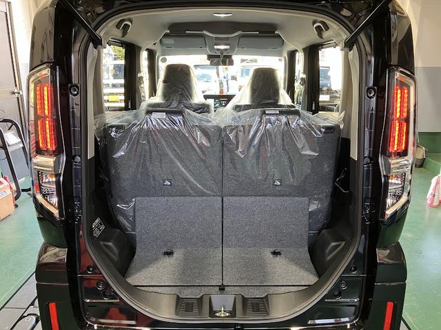 スペーシアカスタム ハイブリッドXS 全方位モニター付きディスプレイオーディオ 両側パワースライドドア ステアリングヒーター シートヒーター ヘッドアップディスプレイ フルセグTV アダプティブクルーズコントロール(14枚目)