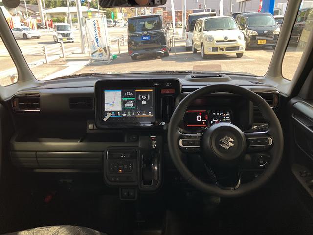 スペーシアギア ハイブリッドXZ ハイブリッドXZ 全方位モニター付きディスプレイオーディオ 両側パワースライドドア フルセグTV ヘッドアップディスプレイ アダプティブクルーズコントロール マルチユースフラップ(9枚目)