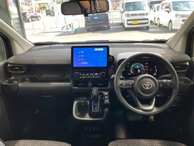 シエンタ ハイブリッドZ 10.5インチディスプレイオーディオ 両側パワースライドドア フルセグTV ナビ パノラミックモニター ブラインドスポットモニター メーカーオプションアルミホイール(10枚目)