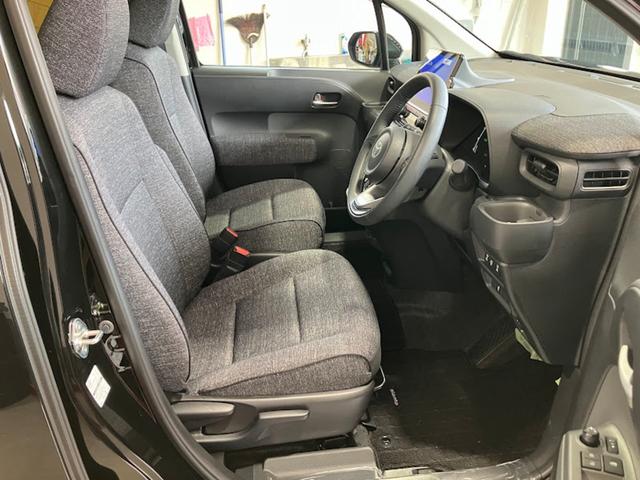 シエンタ ハイブリッドZ 10.5インチディスプレイオーディオ 両側パワースライドドア フルセグTV ナビ パノラミックモニター ブラインドスポットモニター メーカーオプションアルミホイール(11枚目)