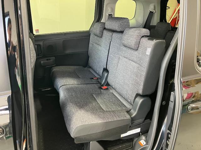 シエンタ ハイブリッドZ 10.5インチディスプレイオーディオ 両側パワースライドドア フルセグTV ナビ パノラミックモニター ブラインドスポットモニター メーカーオプションアルミホイール(14枚目)