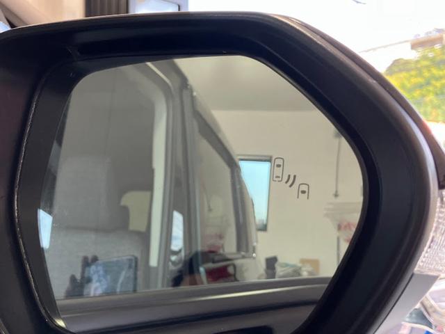 シエンタ ハイブリッドZ 10.5インチディスプレイオーディオ 両側パワースライドドア フルセグTV ナビ パノラミックモニター ブラインドスポットモニター メーカーオプションアルミホイール(31枚目)