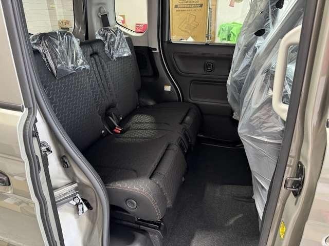 スペーシアギア ハイブリッドＸＺ　全方位モニター付きディスプレイオーディオ／両側パワースライドドア　アダプティブクルーズコントロール／ヘッドアップディスプレイ／スズキセーフティサポート／オットマン（13枚目）