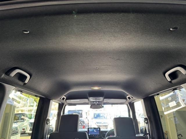 Ｎ－ＢＯＸカスタム ベースグレード　左側パワースライドドア　純正ナビ　フルセグＴＶ　Ｂｌｕｅｔｏｏｔｈ　アダプティブクルーズコントロール　ＬＥＤヘッドライト・シーケンシャルターンランプ（16枚目）