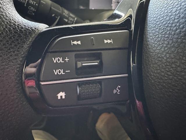 Ｎ－ＢＯＸカスタム ベースグレード　左側パワースライドドア　純正ナビ　フルセグＴＶ　Ｂｌｕｅｔｏｏｔｈ　アダプティブクルーズコントロール　ＬＥＤヘッドライト・シーケンシャルターンランプ（20枚目）