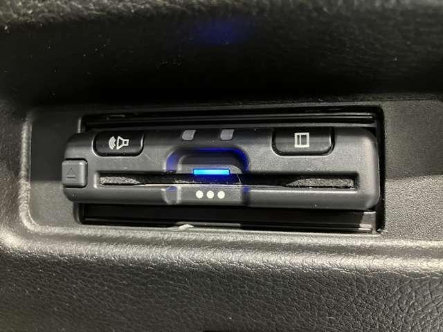 スペーシアギア ハイブリッドＸＺ　両側パワースライドドア／社外ディスプレイオーディオ／バックモニター／アイドリングストップ／ＬＥＤヘッドライト・フォグランプ／シートヒーター／クリアランスソナー／レーンアシスト（24枚目）