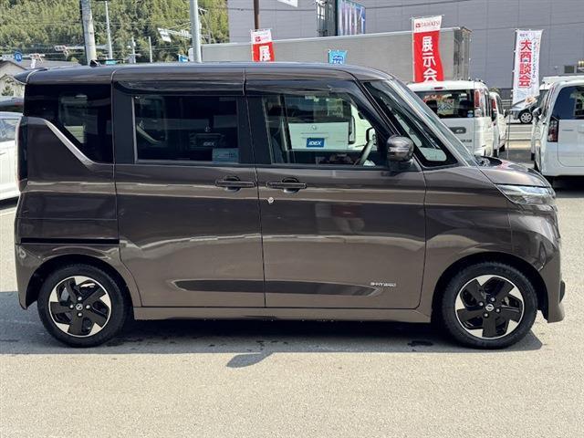 ルークス ハイウェイスター　Ｘ　左側パワースライドドア　純正９インチナビ　アラウンドビューモニター　エマージェンシーブレーキ　ＬＥＤヘッドライト・フォグランプ（7枚目）