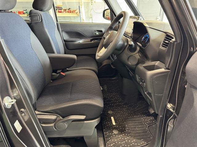 ルークス ハイウェイスター　Ｘ　左側パワースライドドア　純正９インチナビ　アラウンドビューモニター　エマージェンシーブレーキ　ＬＥＤヘッドライト・フォグランプ（11枚目）