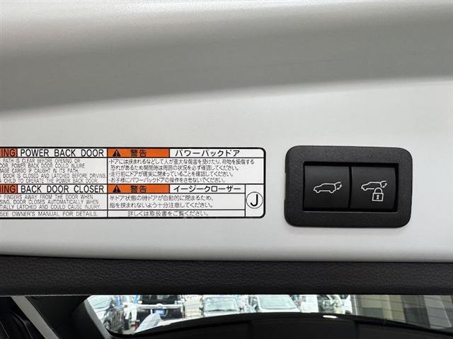 �p���[�o�b�N�h�A��