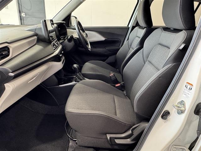 スイフト ハイブリッドＭＺ　全宝モニター付きディスプレイオーディオ　フルセグＴＶ　Ｂｌｕｅｔｏｏｔｈ　スズキセーフティサポート　アダプティブクルーズコントロール　ＬＥＤヘッドライト・フォグランプ（12枚目）