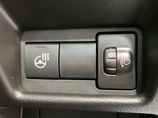 スペーシアカスタム ハイブリッドＸＳ　全方位モニター付きディスプレイオーディオ　両側パワースライドドア　アダプティブクルーズコントロール　フルセグＴＶ　ステアリングヒーター　シートヒーター（28枚目）