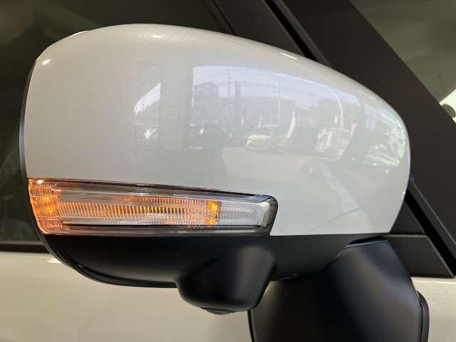 スペーシアカスタム ハイブリッドＸＳ　全方位モニター付きディスプレイオーディオ　両側パワースライドドア　アダプティブクルーズコントロール　フルセグＴＶ　ステアリングヒーター　シートヒーター（32枚目）