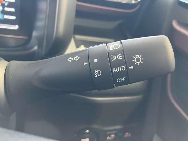 スペーシアカスタム ハイブリッドＸＳ　全方位モニター付きディスプレイオーディオ　両側パワースライドドア　アダプティブクルーズコントロール　フルセグＴＶ　ステアリングヒーター　シートヒーター（33枚目）