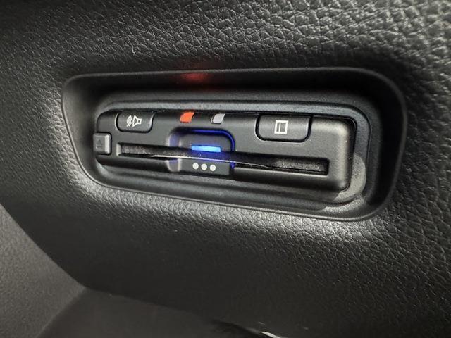 フリード ｅ：ＨＥＶエアー　ＥＸ　届出済未使用車　両側パワースライドドア　ホンダセンシング　純正ディスプレイオーディオ　全方位モニター　フルセグＴＶ　Ｂｌｕｅｔｏｏｔｈ　アダプティブクルーズコントロール（28枚目）