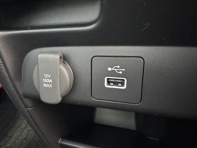 フリード ｅ：ＨＥＶエアー　ＥＸ　届出済未使用車　両側パワースライドドア　ホンダセンシング　純正ディスプレイオーディオ　全方位モニター　フルセグＴＶ　Ｂｌｕｅｔｏｏｔｈ　アダプティブクルーズコントロール（29枚目）