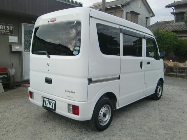 エブリイ ＰＡリミテッド　ハイルーフ　レーダーブレーキサポート　ドライブレコーダー　キーレス　２速発進機能　衝突軽減　はみ出し防止　ライトレベライザー（7枚目）