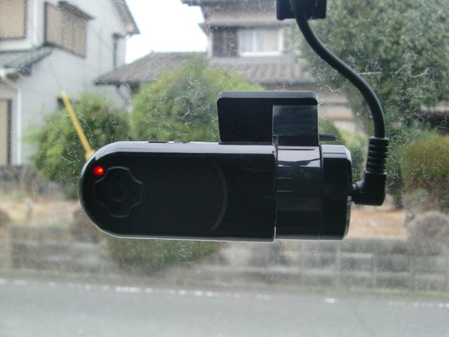 エブリイ ＰＡリミテッド　ハイルーフ　レーダーブレーキサポート　ドライブレコーダー　キーレス　２速発進機能　衝突軽減　はみ出し防止　ライトレベライザー（35枚目）