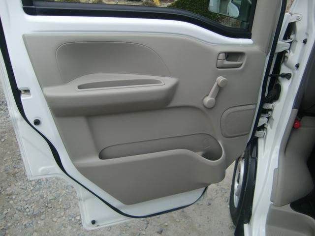 エブリイ ＰＡリミテッド　ハイルーフ　レーダーブレーキサポート　ドライブレコーダー　キーレス　２速発進機能　衝突軽減　はみ出し防止　ライトレベライザー（41枚目）