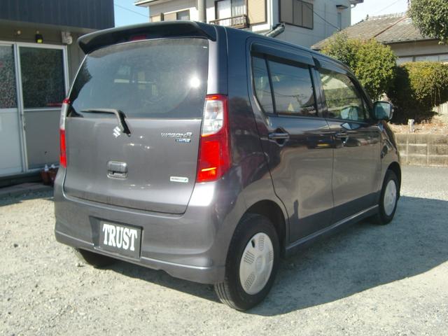 ワゴンＲ ＦＸリミテッド　社外ナビ　フルセグ　Ｂｌｕｅｔｏｏｔｈオーディオ　プッシュスタート　キーレス　オートエアコン　アイドリングストップ（7枚目）