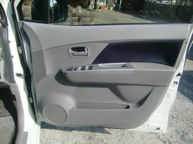 ワゴンR FXリミテッド 純正オーディオ プッシュスタート キーレス 純正アルミホイール(32枚目)