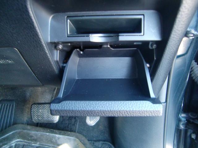 ヴォクシー ＺＳ　煌　純正９インチナビ　フルセグ　後席１１インチフィリップダウンモニター　Ｂｌｕｅｔｏｏｔｈオーディオ　両側パワースライドドア　ＬＥＤヘッドライト　ＥＴＣ　プッシュスタート　スマートキー　オートエアコン（44枚目）