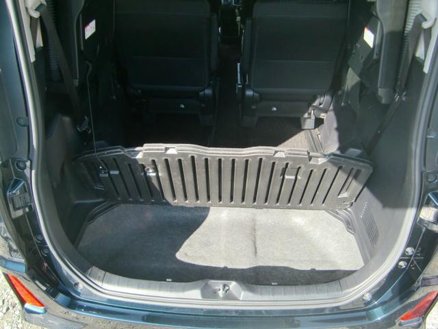 ヴォクシー ＺＳ　煌　純正９インチナビ　フルセグ　後席１１インチフィリップダウンモニター　Ｂｌｕｅｔｏｏｔｈオーディオ　両側パワースライドドア　ＬＥＤヘッドライト　ＥＴＣ　プッシュスタート　スマートキー　オートエアコン（59枚目）