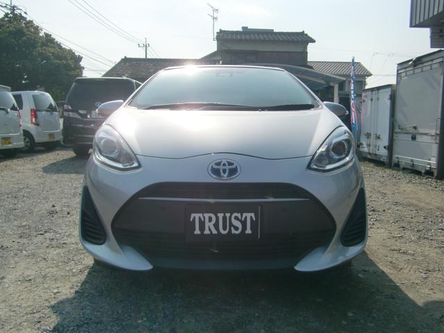 アクア Ｓ　純正ナビ　フルセグ　Ｂｌｕｅｔｏｏｔｈオーディオ　バックカメラ　ＥＴＣ　３６０度ドライブレコーダー　オートエアコン　ＨＩＤ　オートライト　オートハイビーム　衝突軽減　はみ出し防止　クリアランスソナー（3枚目）