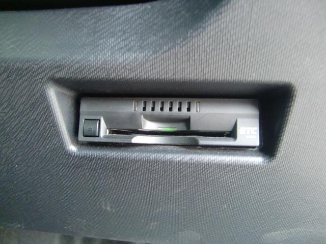 アクア Ｓ　純正ナビ　フルセグ　Ｂｌｕｅｔｏｏｔｈオーディオ　バックカメラ　ＥＴＣ　３６０度ドライブレコーダー　オートエアコン　ＨＩＤ　オートライト　オートハイビーム　衝突軽減　はみ出し防止　クリアランスソナー（37枚目）