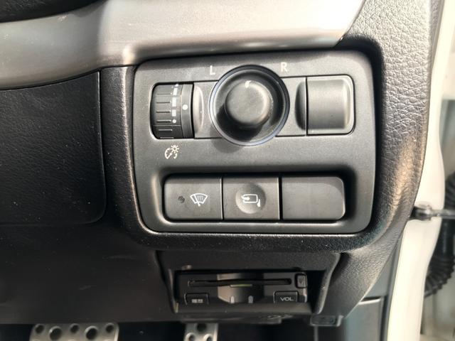 レガシィＢ４ ３．０ＲスペックＢ　後期・３Ｌ・水平対向６気筒・ビルシュタイン・パドルシフト・ＳＩドライブ・純正１８アルミ・黒皮電動シートワンオーナー（42枚目）