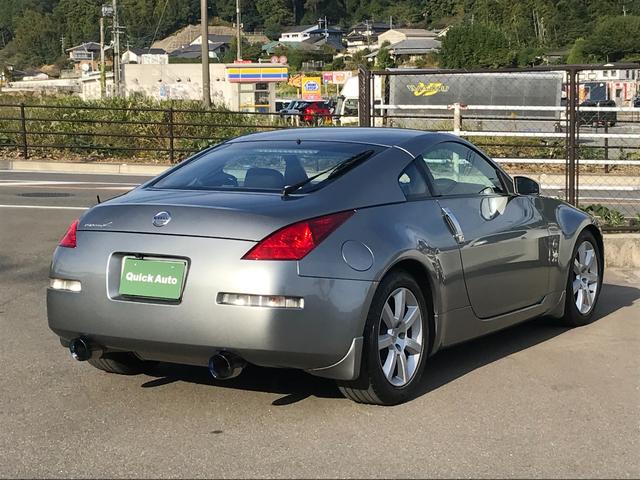 フェアレディＺ ベースグレード　トラストマフラー・キセノンライト・純正アルミ・純正ナビ・Ｂカメラ・ＥＴＣ（10枚目）