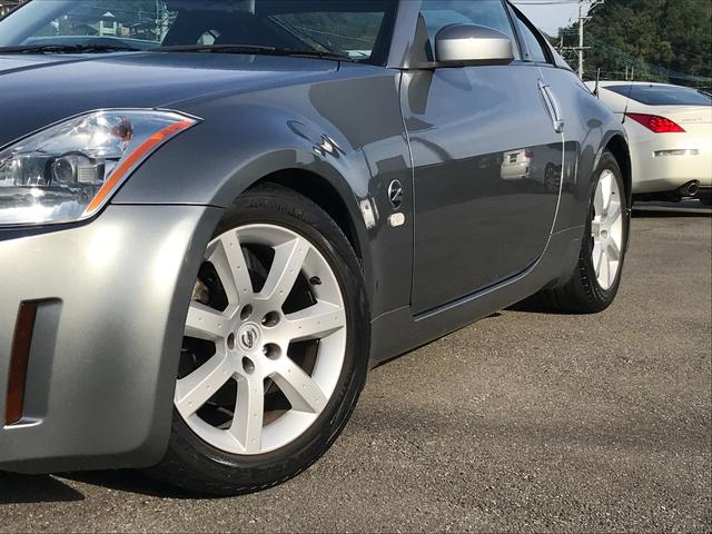 フェアレディＺ ベースグレード　トラストマフラー・キセノンライト・純正アルミ・純正ナビ・Ｂカメラ・ＥＴＣ（14枚目）